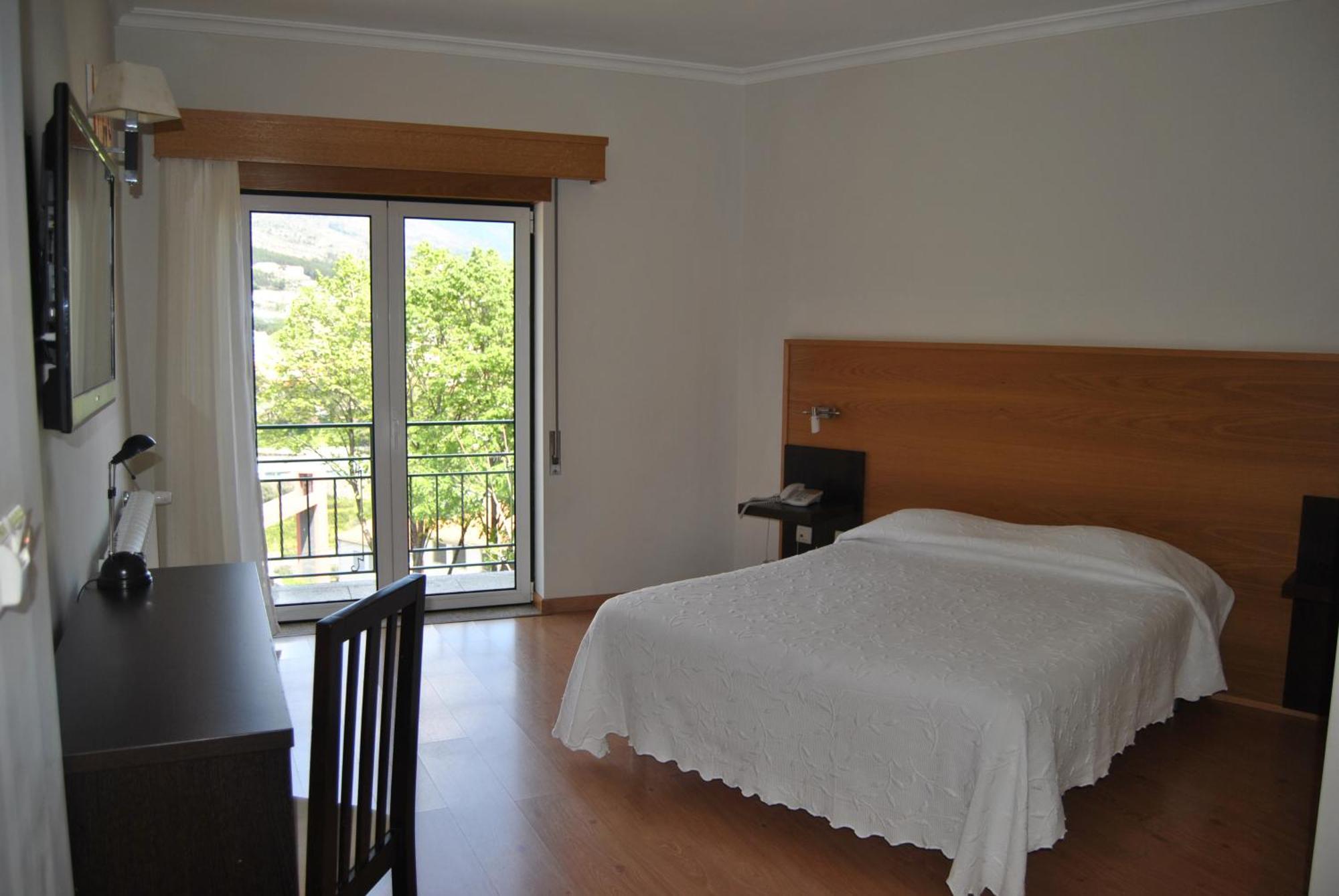 Hotel Covilha Jardim Room photo